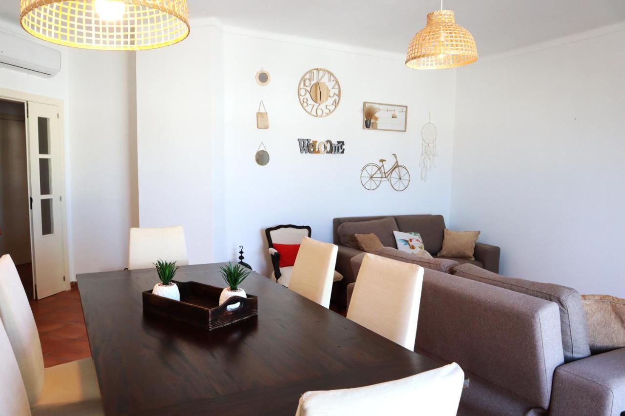 Apartment M&l House *